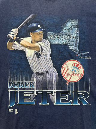 Yankees Derek Jeter Tshirt size Medium