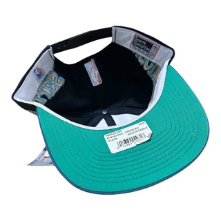 Vancouver Grizzlies Sidewave Snapback