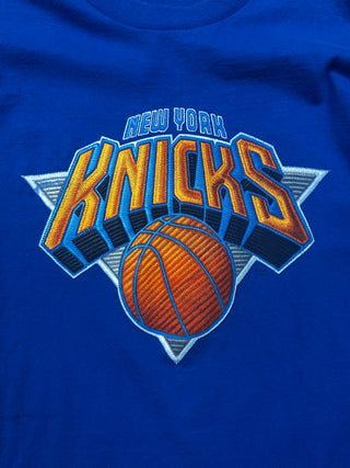90s Knicks Plain Logo Tshirt size Large (DP)