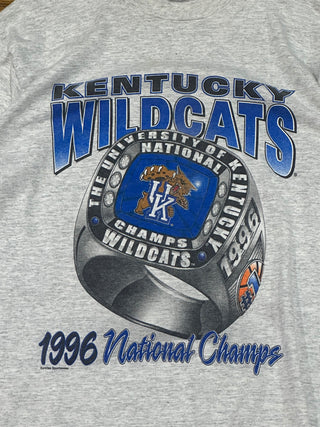 1996 NCAA Champions Kentucky Wildcats Ring Tshirt Sz XL