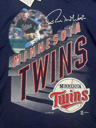 1997 Twins Paul Molitor Tshirt size M