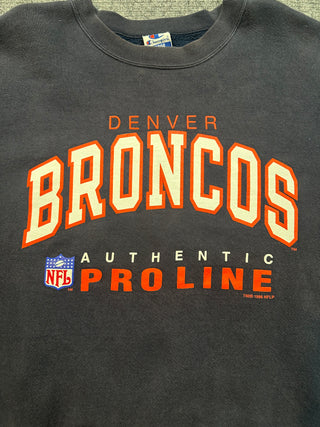 1996 Broncos Pro Line Crewneck size Large