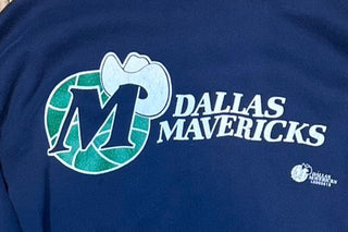Dallas Mavericks Logo Crewneck sz L (172)