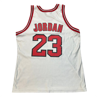 1996 Bulls Jordan Jersey size 44/L