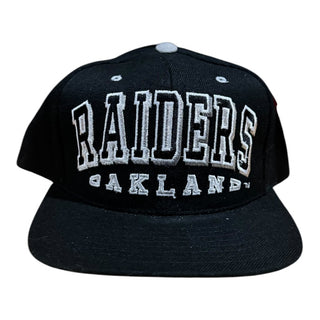 Oakland Raiders Arch Snapback