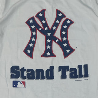 2001 Yankees Stand Tall Tshirt size L