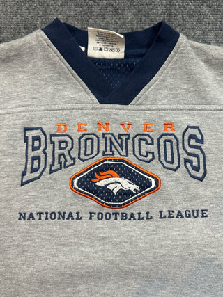 90s Broncos Embroidered Crewneck size M