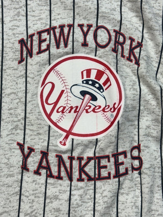 Yankees Pinstripe Tshirt Jersey size L