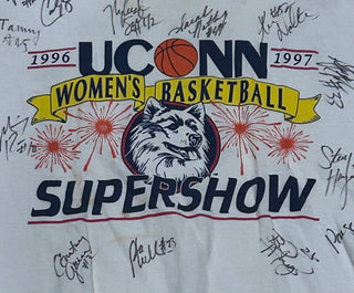 1997 UConn Huskies Super Show Autographed Tshirt Sz L