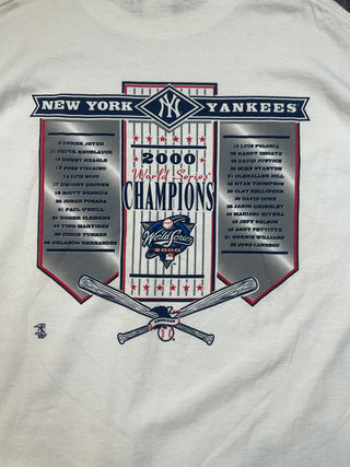 2000 Yankees Champions Tshirt size L