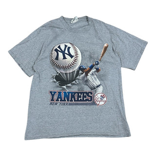 Yankees Smash Tshirt size Large