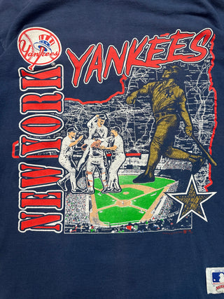 Yankees Nutmeg Mills Tshirt size L