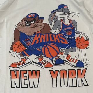 90s Knicks Looney Tunes Tshirt size XL (nj)