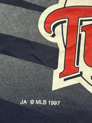 1997 Twins Paul Molitor Tshirt size M