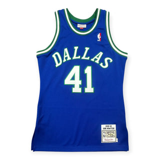 M&N Authentic Mavericks Nowitzki Jersey size 36/Small (J)