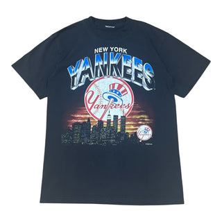 1998 Yankees Skyline Tshirt size M