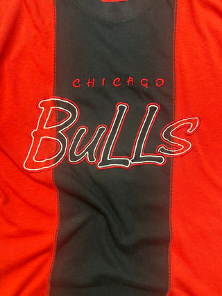 90s Bulls Bubble Colorblock Tshirt size M