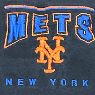 New York Mets Embroidered Tshirt L