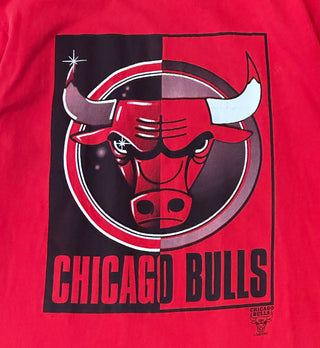 Bulls Logo 7 Tshirt size M